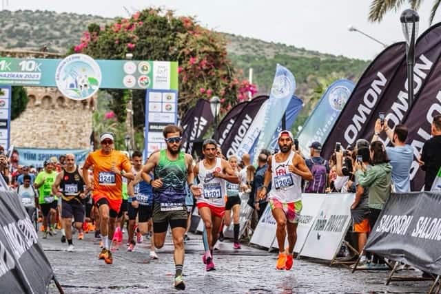 Salomon Çeşme Maratonu’na 29 ülkeden 2606 sporcu katılacak