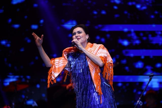 Şevval Sam Şarkılarıyla Kumluca’yı Coşturdu