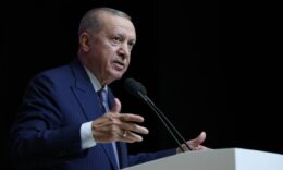 Erdoğan: Türkiye’yi yeni yüzyılın en güçlü aktörlerinden biri hâline getirmek için gece gündüz demeden koşturuyoruz