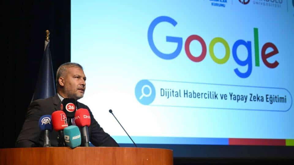 Anadolu Üniversitesi'nde Yapay Zekâ ve Habercilik Eğitimi: Dijital Dönüşüm ve Yeni Medya Uygulamaları