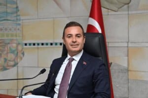 Ahmet Akın, Kadir Gecesi Mesajında Toplumsal Dayanışma ve Birlik Vurgusu Yaptı
