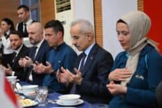 Bakan Uraloğlu: PTT, 38 Bini Aşkın Personeliyle Lojistik ve Dijital Projelerde Yenilikçi Adımlar Atıyor