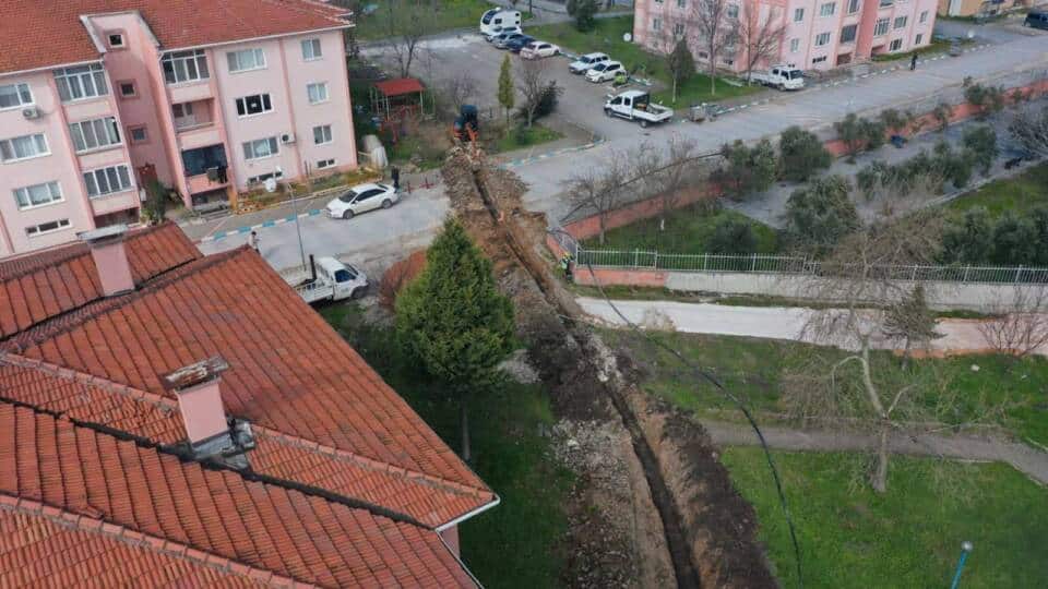 Manyas Atatürk Mahallesi TOKİ'de İçme Suyu Şebekesi ve Bağlantıları Yenilendi