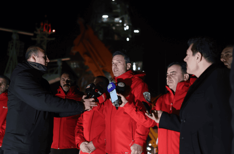 Bakan Bayraktar: Karadeniz’de Yıldırım ve Kanuni Gemileri ile Yeni Sondajlara Başlanacak, Sakarya Gaz Sahasında Üretim Artırılacak