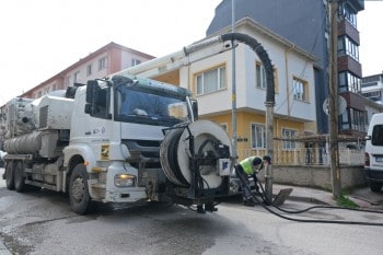 Eskişehir’de Kanalizasyon ve Yağmur Suyu Hatlarında Düzenli Temizlik ve Bakım Hizmetleri Devam Ediyor