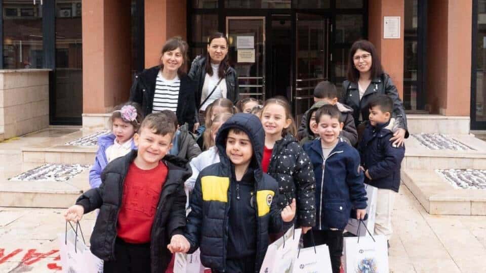 Anadolu Üniversitesi’nde Minik Öğrenciler Kütüphane Haftası Etkinliklerinde Kitaplarla Tanıştı