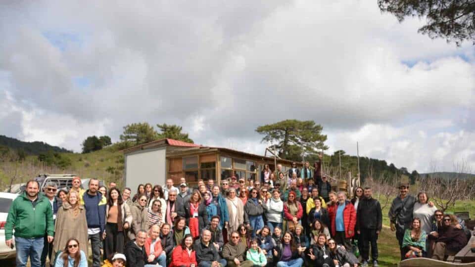 Balıkesir'de Uygulamalı Tıbbi ve Aromatik Bitkiler Kursu Yoğun Katılımla Tamamlandı