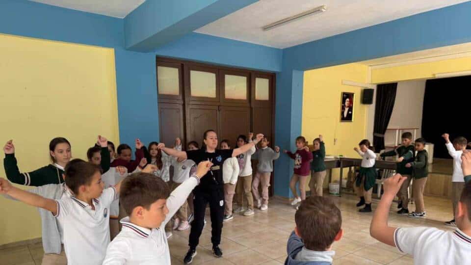 BALMEK Erdek Karşıyaka Kurs Merkezi Kırsalda Tam Kapasiteyle Hizmet Sunuyor