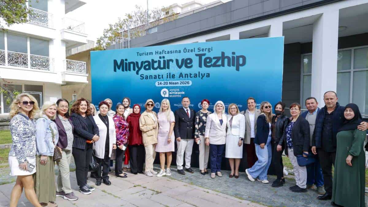 Antalya’da Minyatür ve Tezhip Sanatı Sergisi 20 Nisan’a Kadar Ziyaret Edilebilecek
