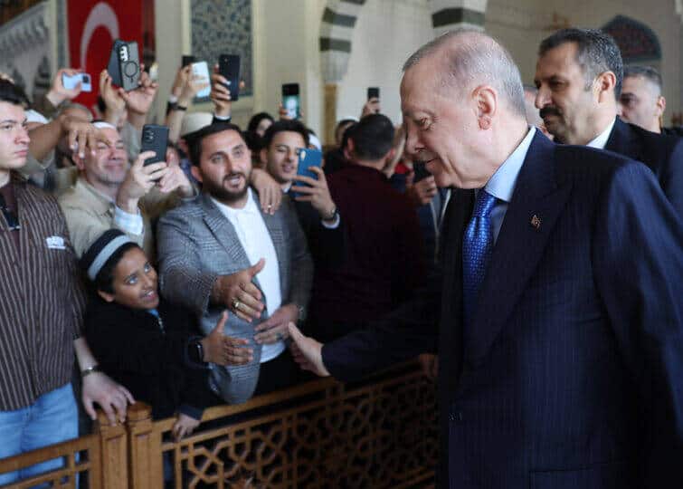 Cumhurbaşkanı Erdoğan, Çamlıca Camii'ndeki Hafızlık İcazet Törenine Katıldı