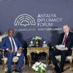 Cumhurbaşkanı Erdoğan, Komorlar Birliği Cumhurbaşkanı Azali ile Antalya’da Görüştü