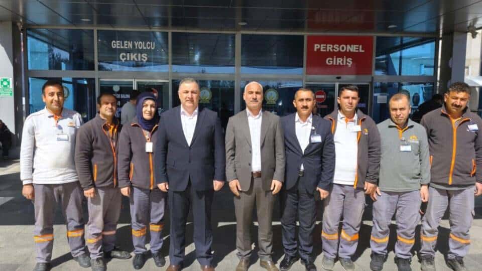 İdris Ersoy, Şanlıurfa GAP Havalimanı’nda Üyelerle Sorunları Değerlendirdi