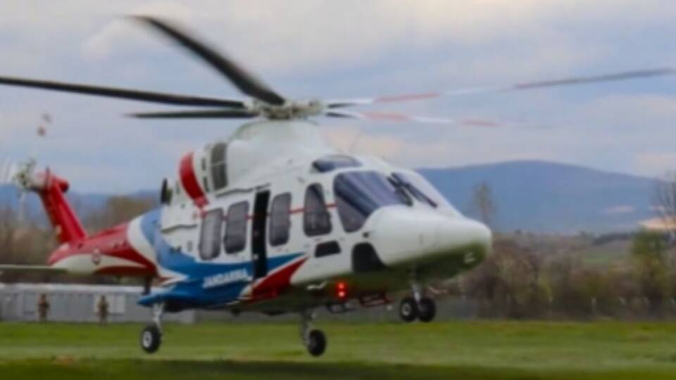 Jandarma Komandoları GÖKBEY Helikopteriyle Uygulamalı Eğitim Aldı