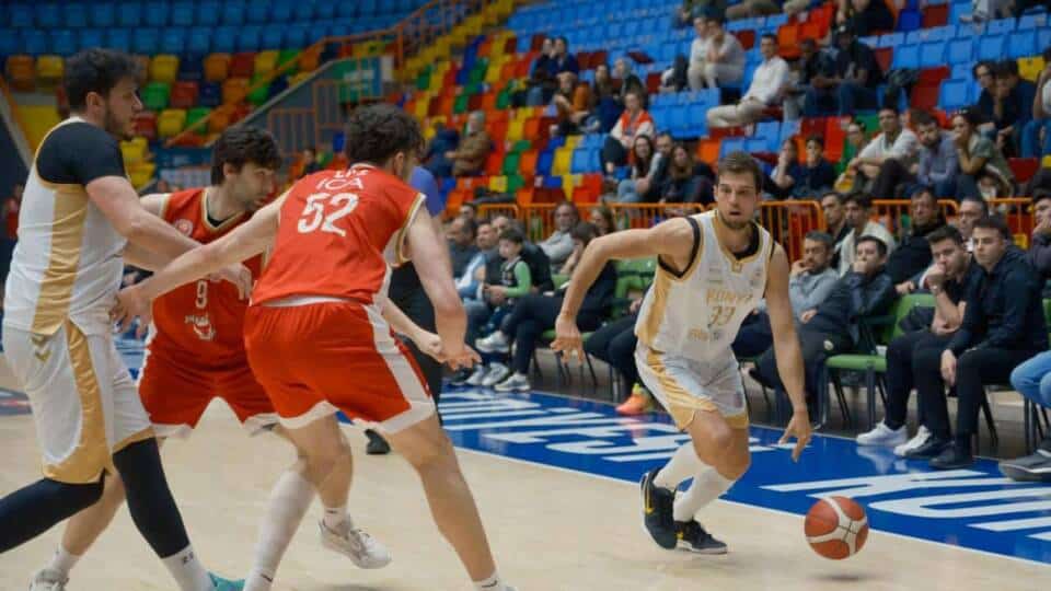 Konya Büyükşehir Belediyespor, Play-Off Yolunda Son Saniye Sayısıyla Zaferini Perçinledi