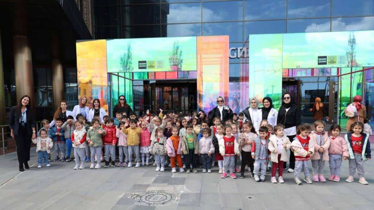 Konya’da 2. Çocuk Kitap Günleri Etkinliği Minikler ve Yazarları Bir Araya Getiriyor