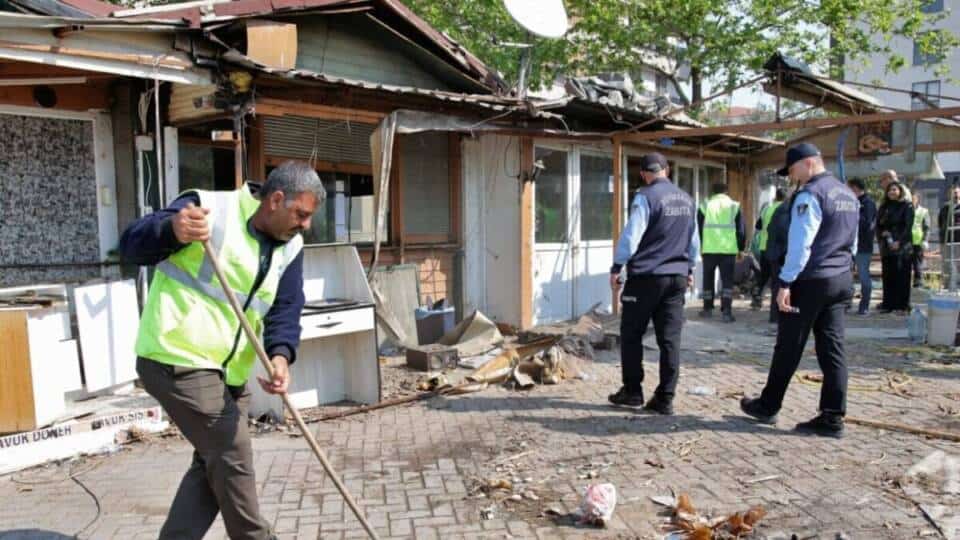 Bursa'da 1050 Konutlar Kentsel Dönüşüm Alanındaki Yeşil Alan Yeniden Kamuya Açıldı