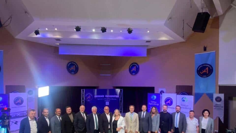 Akdeniz Üniversitesi’nde Sigorta Buluşmaları: Sektörle İş Birliği ve Kariyer Olanakları Ele Alındı