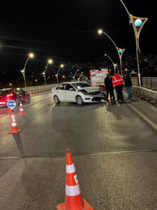 Kocaeli'de Büyükşehir A Takımı Trafik Kazasına Hızlı Müdahale Etti