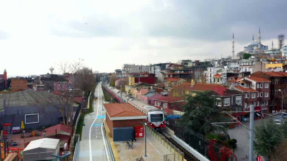1 Mayıs'ta Ankara, İstanbul ve İzmir'deki Raylı Sistem Hatlarında Ücretsiz Ulaşım Uygulanacak